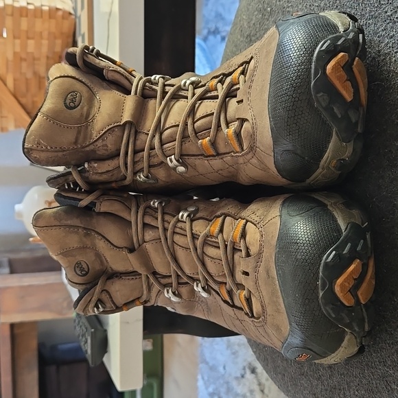 Oboz Brown Waterproof Hiking Boots Size 12 - Picture 5 of 10